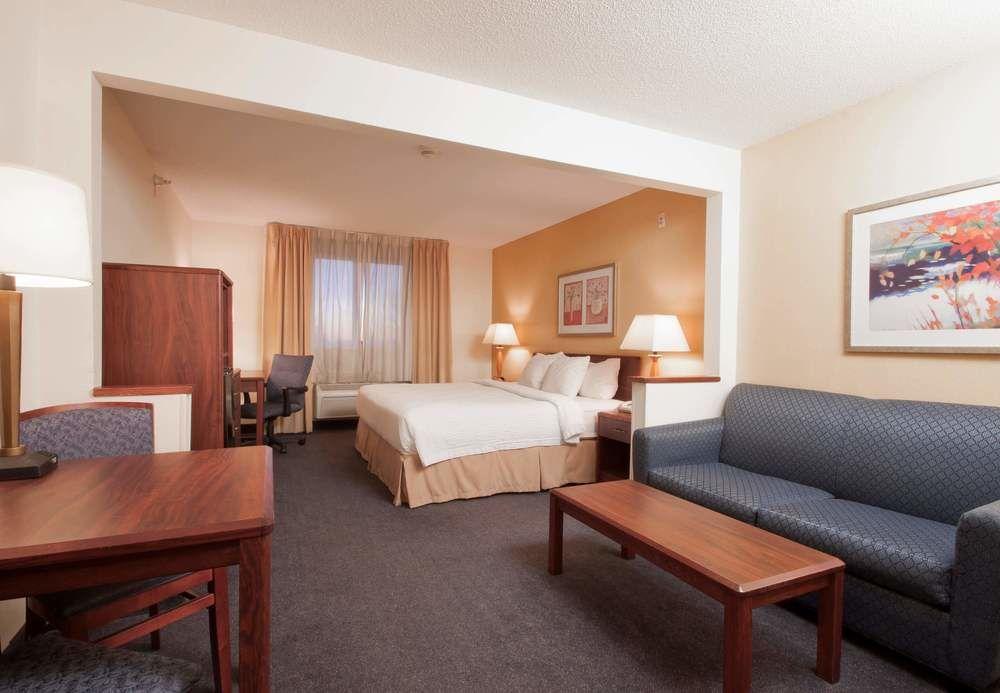 Comfort Inn & Suites Liverpool - Syracuse Exterior foto